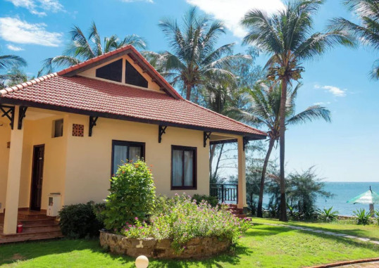 GOLDEN COAST RESORT AND SPA 5