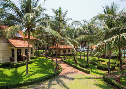 GOLDEN COAST RESORT AND SPA 7