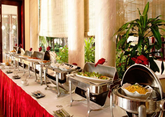 GOLDEN COAST RESORT AND SPA 22