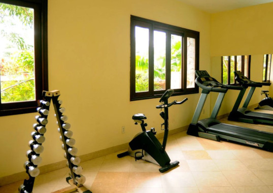 GOLDEN COAST RESORT AND SPA 46