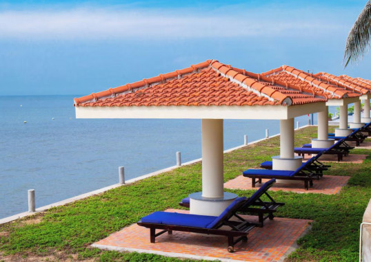 GOLDEN COAST RESORT AND SPA 49
