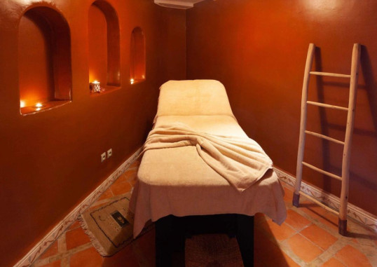BORJ HOTEL SUITES & SPA 11