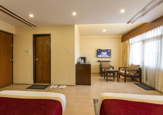 HOTEL THAMEL 22
