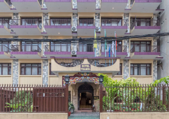 HOTEL THAMEL 38