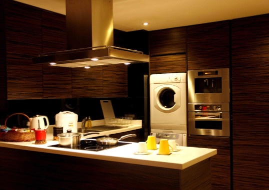 FRASER SUITES 4