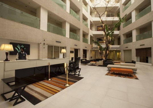 AVALON COURTYARD 3