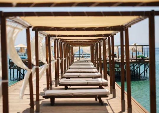 LAUR HOTEL EXPERIENCE & LAUR HOTELS ELEGANCE 16