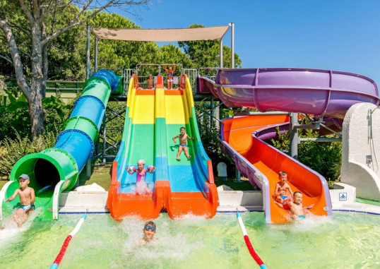XANADU RESORT 9