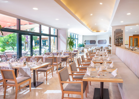 MIRAMARE QUEEN HOTEL 38