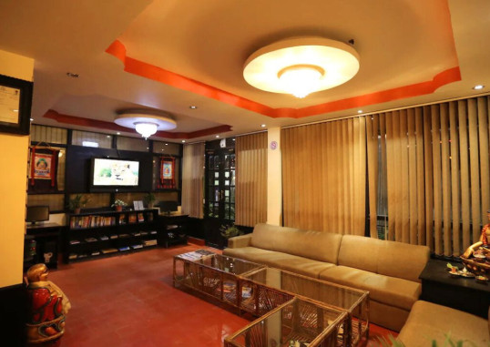 HOTEL BUDDHA LAND 4
