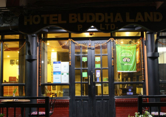 HOTEL BUDDHA LAND 6