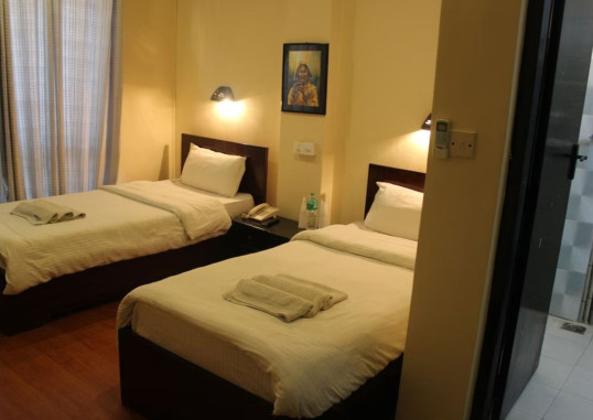 HOTEL BUDDHA LAND 12