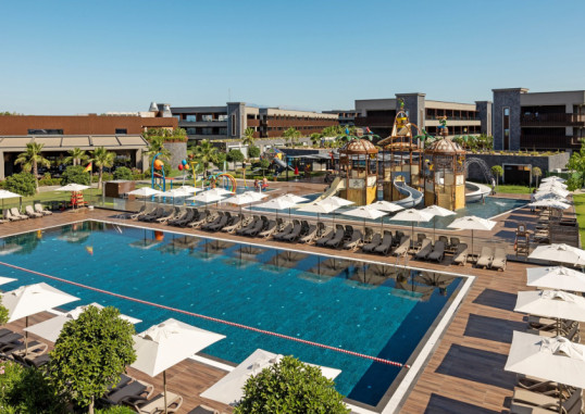 JACARANDA LUXURY RESORT 1