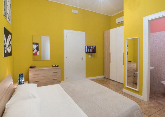 B&B MARINI 8
