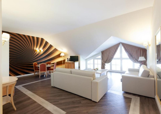 GARDALAND HOTEL 9
