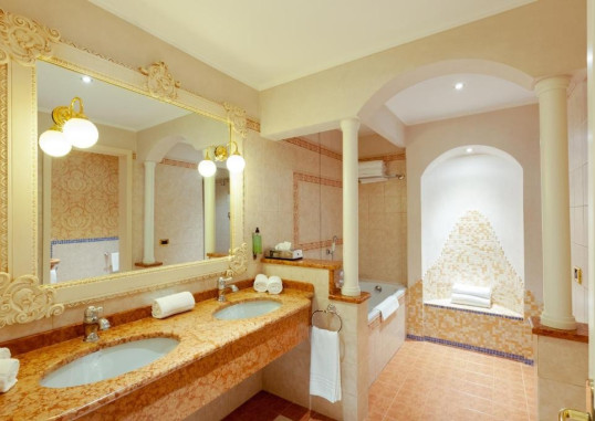 GARDALAND HOTEL 12