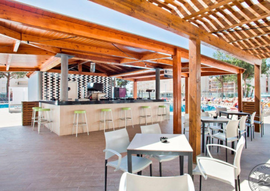 BEST CAMBRILS 38
