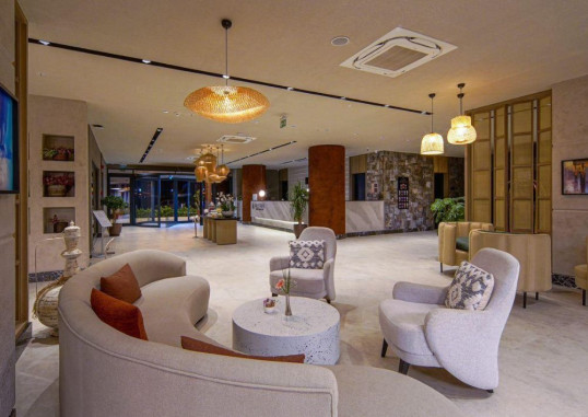 ALETRIS DELUXE HOTEL & SPA 8