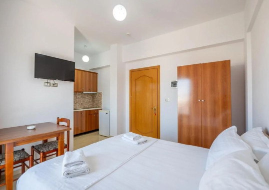 ALEKSANDER APARTHOTEL 4