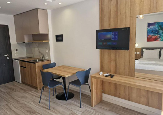 JOANNA SUITES 10