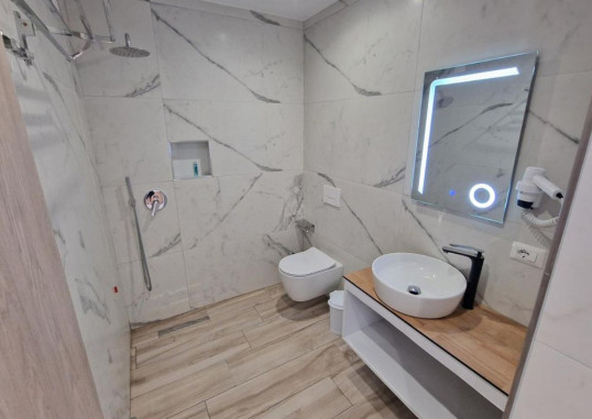 JOANNA SUITES 21