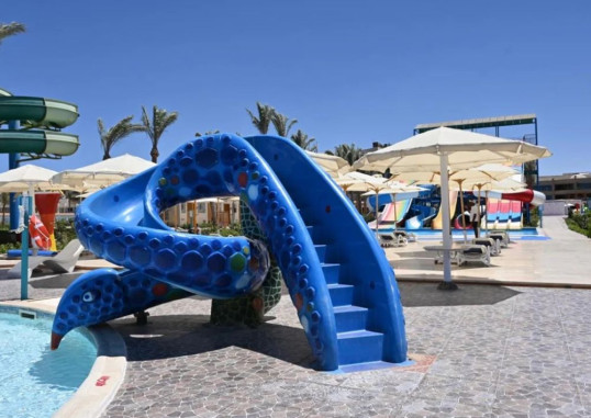 SUNRISE SERANO AQUA PARK RESORT 14