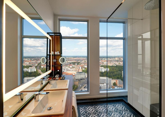 PARK INN BY RADISSON BERLIN ALEXANDERPLATZ 2