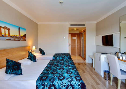 SIDE ALUNA HOTEL 35