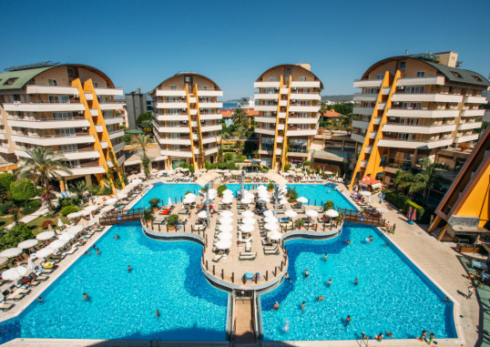 ALAIYE RESORT & SPA 1