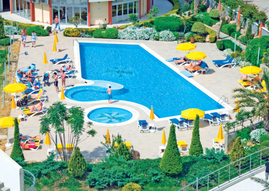 ALAIYE RESORT & SPA 10