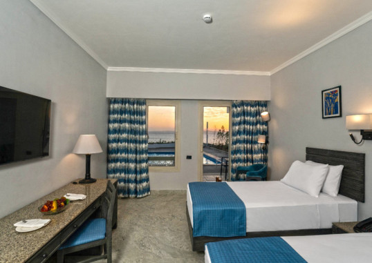 INVIDIA CORAL BEACH TIRAN 10