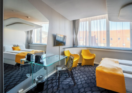 MAGIC HOTEL KORSKIRKEN 10