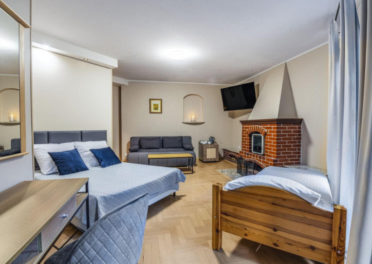 ROYAL RESIDENCE (ADULTS ONLY) 4