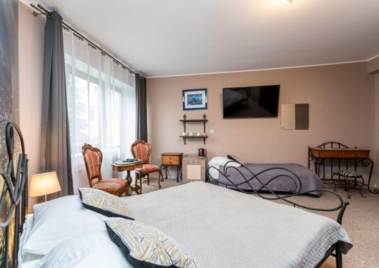 ROYAL RESIDENCE (ADULTS ONLY) 6