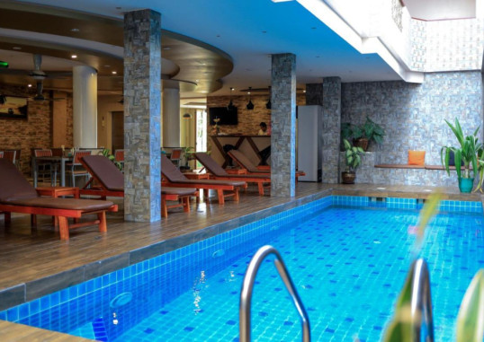 TRITON BEACH HOTEL & SPA 1