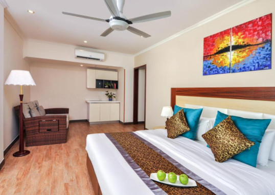 TRITON BEACH HOTEL & SPA 17