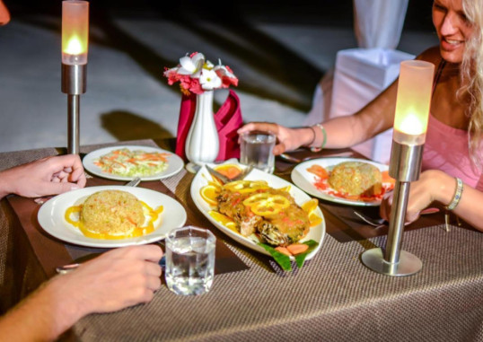 TRITON BEACH HOTEL & SPA 23