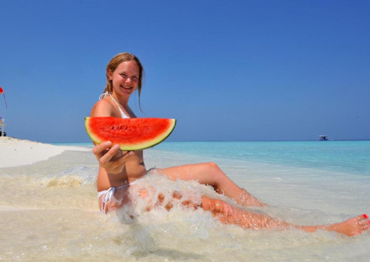 TRITON BEACH HOTEL & SPA 25