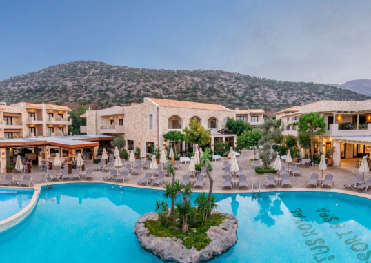 CACTUS ROYAL SPA & RESORT 1