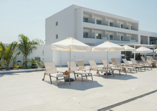 ABACUS SUITES 8
