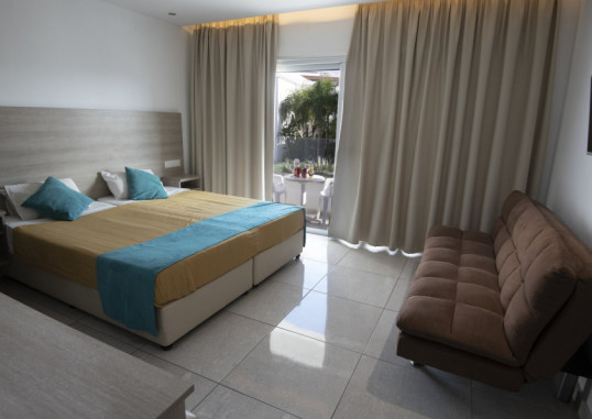 MILEA HOTEL 13