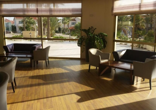 CROWN RESORT HENIPA 5
