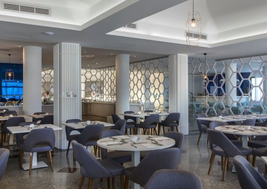 ANASTASIA BEACH HOTEL 20