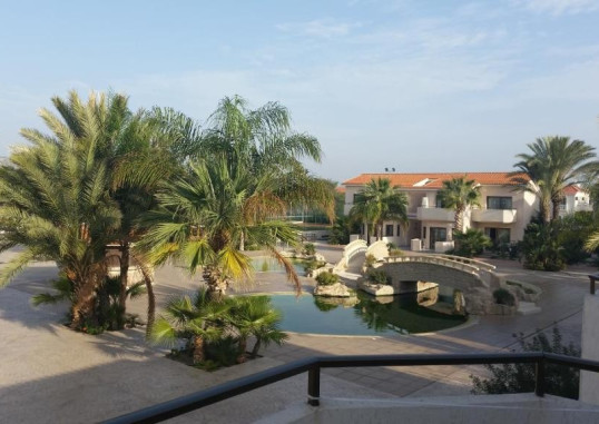 CROWN RESORT HENIPA 6