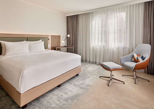 COURTYARD BY MARRIOTT DORTMUND 5