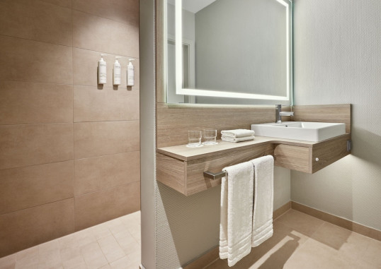 COURTYARD BY MARRIOTT DORTMUND 13