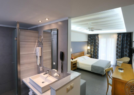 SENTIDO APOLLO PALACE 11