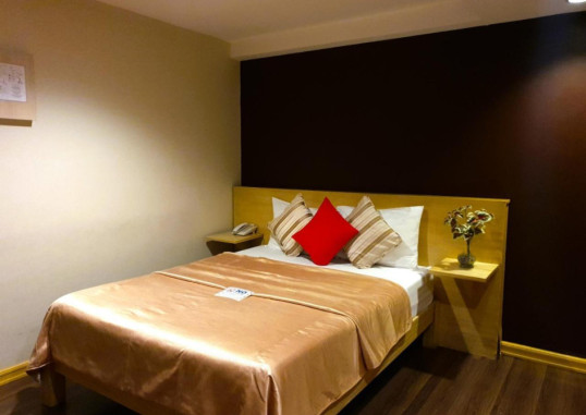 FESTIVE HOTEL 21