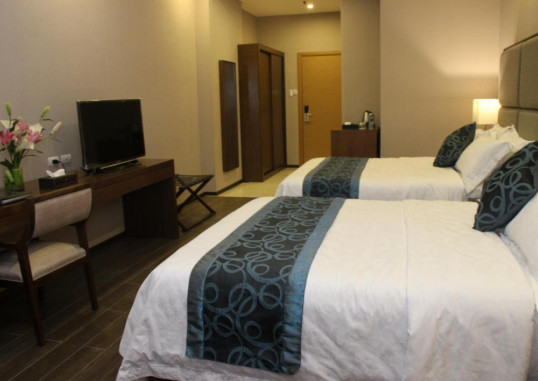 GOLDEN PHOENIX HOTEL MANILA 8
