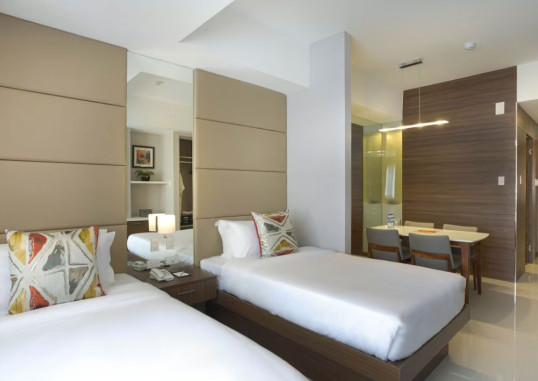 VALERO GRAND SUITES BY SWISS-BELHOTEL 4